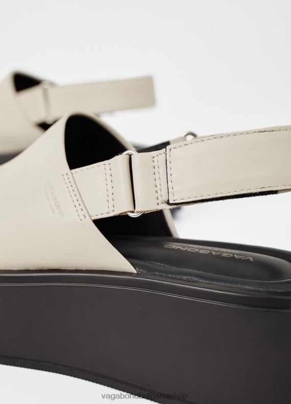 мръсно бяла кожа