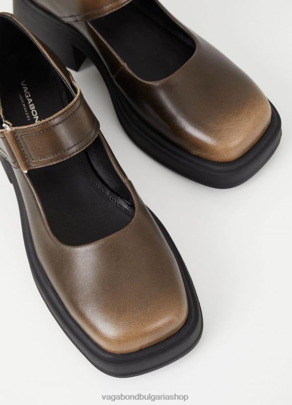 кафява четка за кожа